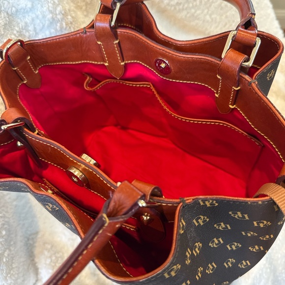 Dooney & Bourke DB Monogram Satchel Brown Leather Trim Red Interior - Picture 2 of 7
